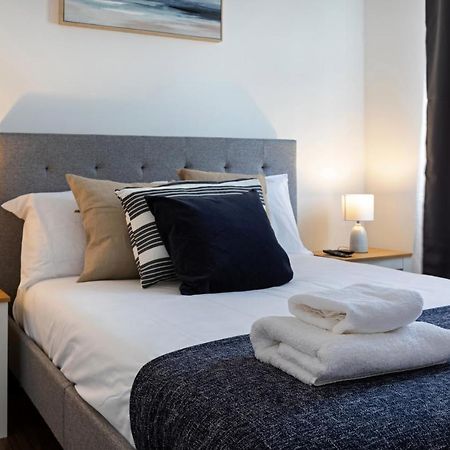 Modern 1-Bedroom Apartment, Beach 5-Min Walk, Free Parking Weymouth Exteriör bild